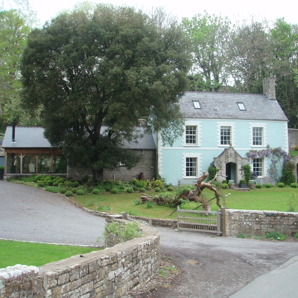 Historical house extension