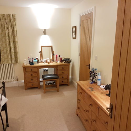 £5000 5 bedrooms Swindon Lane Cheltenham racecourse