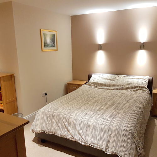 £5000 5 bedrooms Swindon Lane Cheltenham racecourse