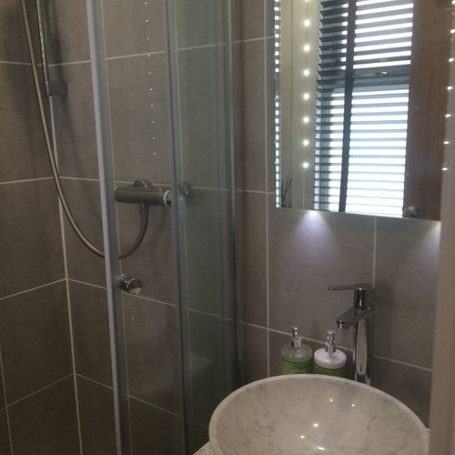 £3000 4 bedrooms Cirencester Road Cheltenham