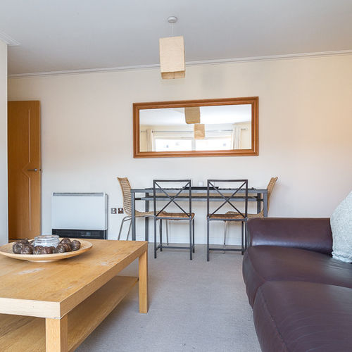 CENTURY WHARF CARDIFF BAY FURNISHED TWO BEDROOM APARTMENT