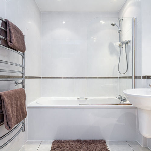 CENTURY WHARF CARDIFF BAY FURNISHED TWO BEDROOM APARTMENT