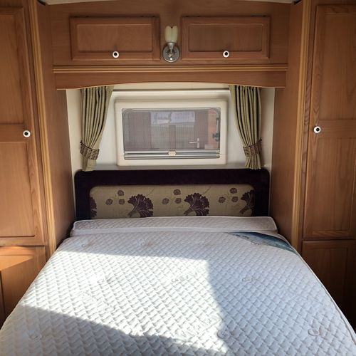 2005 Vanmaster Occasion 620 CB island bed four berth twin axle touring caravan