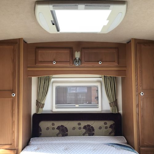 2005 Vanmaster Occasion 620 CB island bed four berth twin axle touring caravan