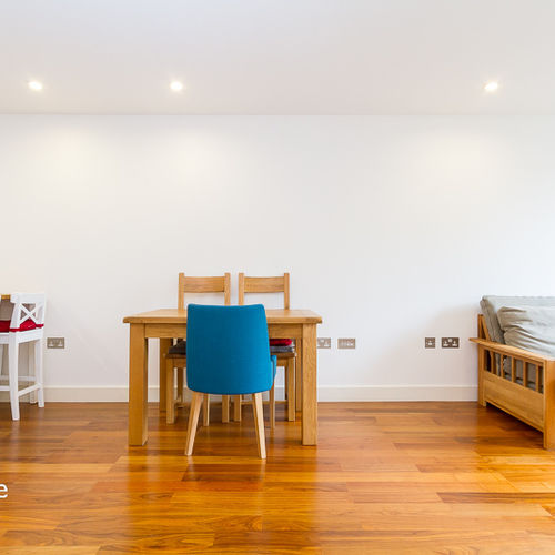 HAYES APARTMENTS CARDIFF CITY CENTRE FURNISHED ONE BEDROOM APARTMENT