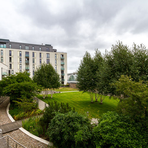 HAYES APARTMENTS CARDIFF CITY CENTRE FURNISHED ONE BEDROOM APARTMENT