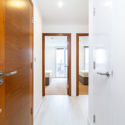 HAYES APARTMENTS CARDIFF CITY CENTRE FURNISHED TWO BEDROOM APARTMENT