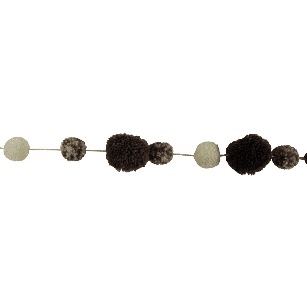 Pompom Garland