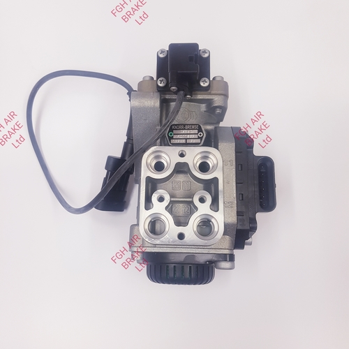 K011892 (DX65D) Foot Brake Valve (FBV)