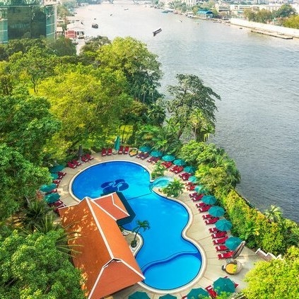 Royal Orchid Sheraton Hotel & Towers