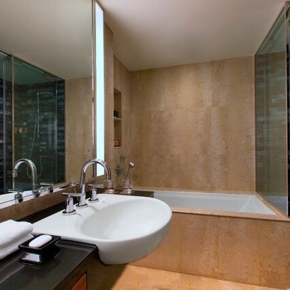 Royal Orchid Sheraton Hotel & Towers