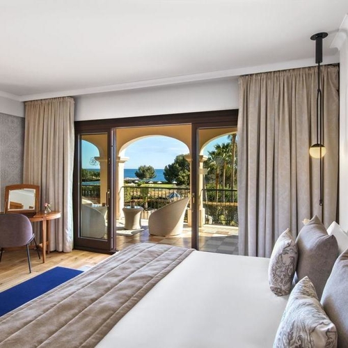 St. Regis Mardavall Mallorca Resort