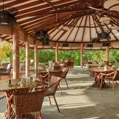 Drift Thelu Veliga Retreat