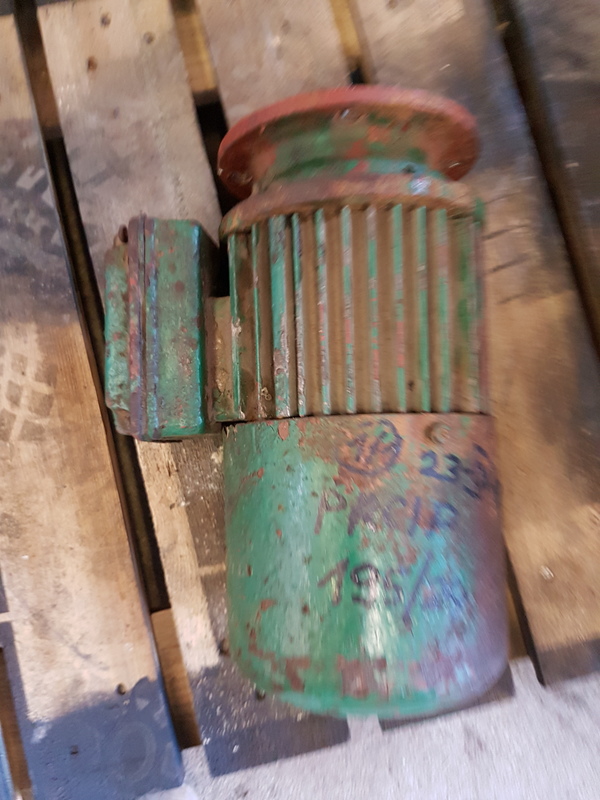 17270825440481887133269