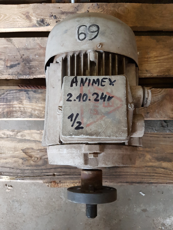 17278616491731922854272