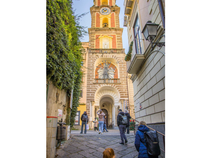 Amalfi, Positano and Sorrento Day Trip from Naples with Limoncello Tasting