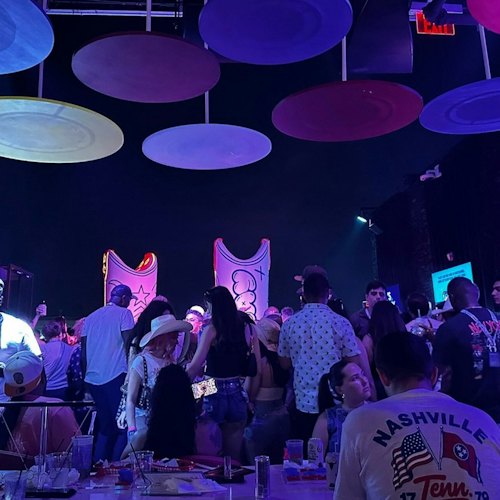 Play Playground Nashville: Entrada
