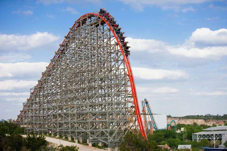 Entrada de un día para Six Flags Fiesta Texas