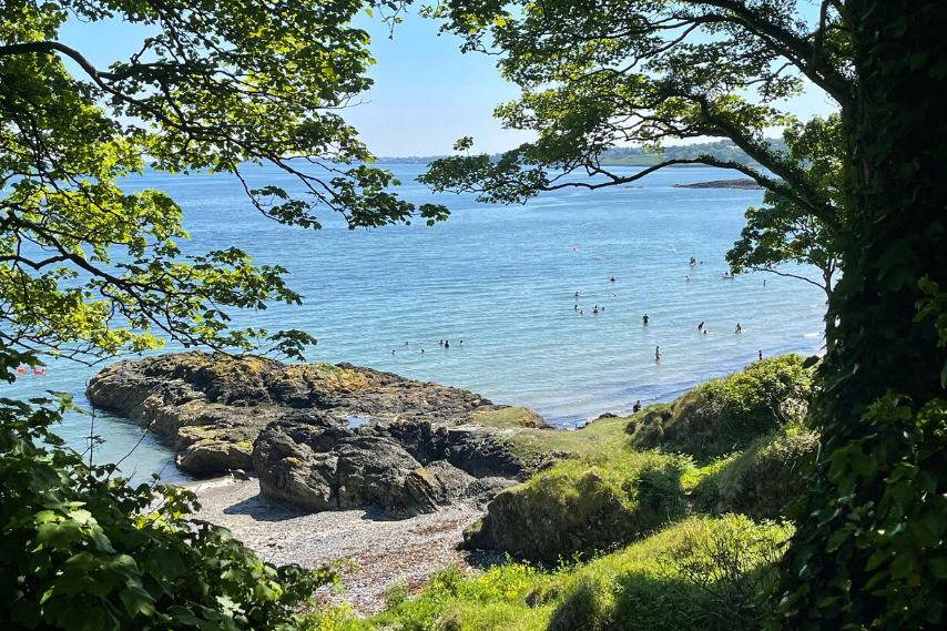 Walking Helens Bay