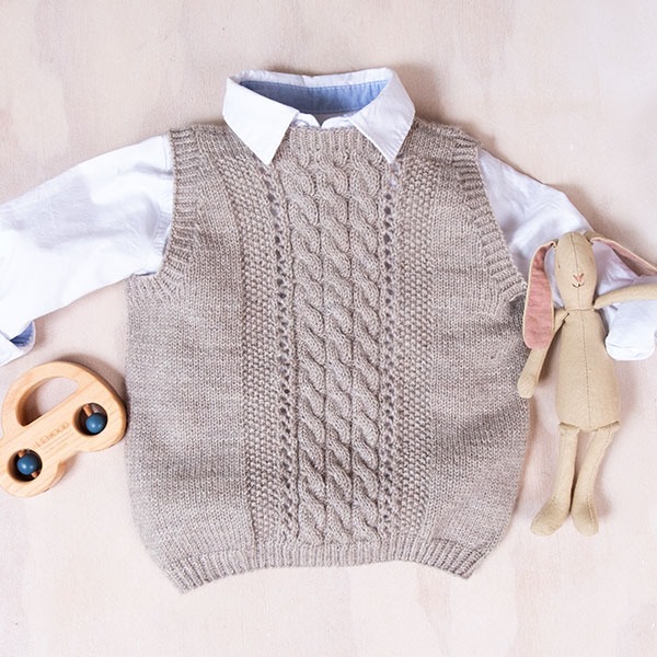 Bluum-strikkevest-Flette-2-1-1-1.jpeg