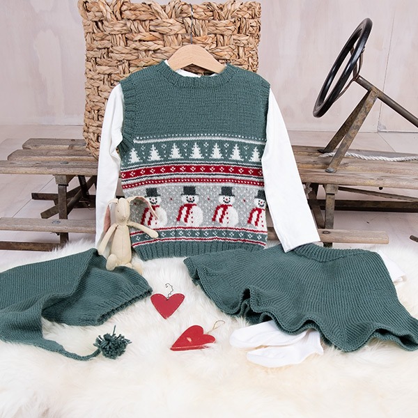 Bluum-strikk-Julevest-5-frg-3-3-1.jpeg