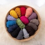 Bluum-strikk-Singlet-i-Zarin-4-1.jpeg