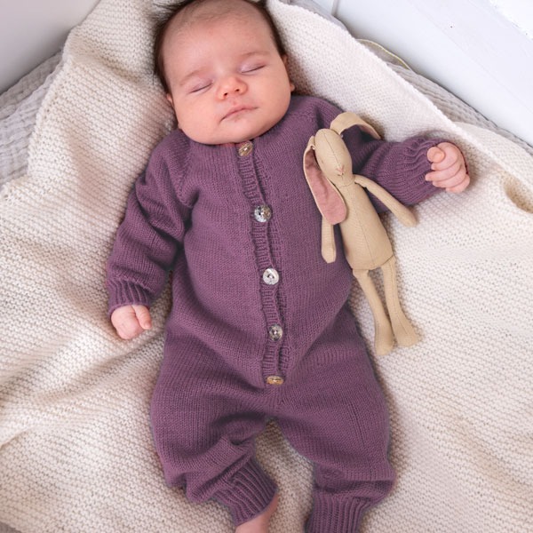 Bluum-strikkedress-med-raglan-4-3-1-1.jpeg
