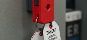 Lockout/Tagout Varmistuslukitus ja merkintämenettelyt