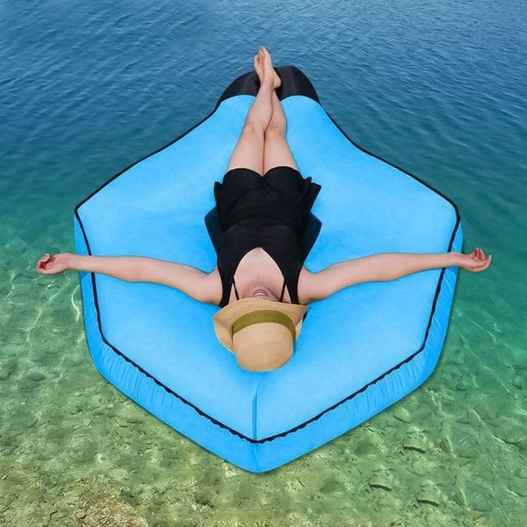 Outdoor air sofa with canopy إنزوي