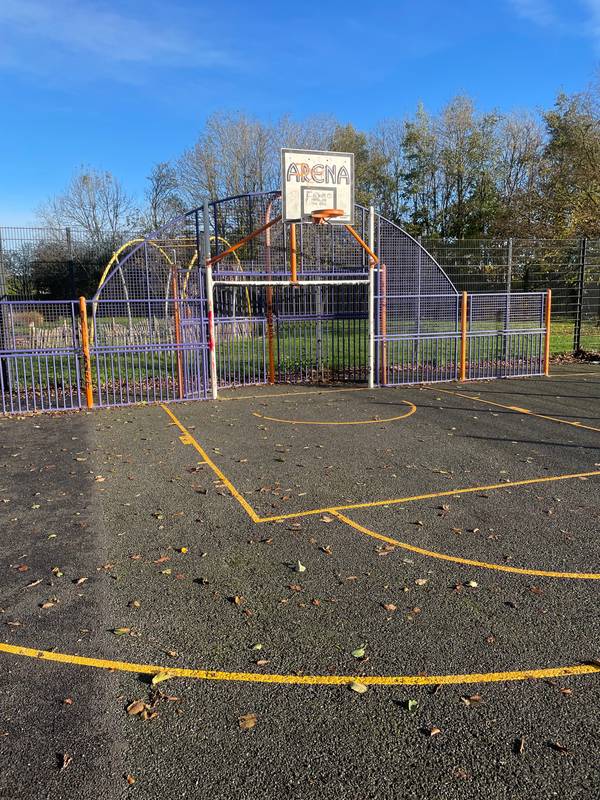 Image of Mount Bernard Park Basketball Court