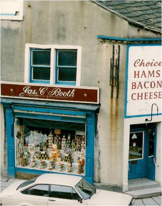 Booth Grocery store A modern photograph of 22 Lowtown, Pudsey | Leeds Photographic Archive