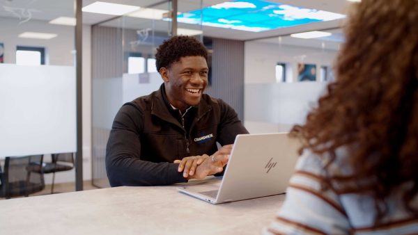 HR VIDEO STILL 6