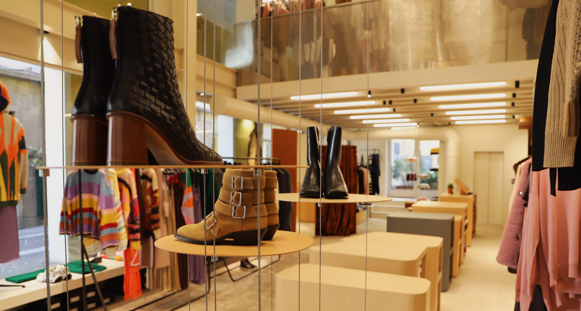 FALL-WINTER COLLECTION ONLINE // IN STORE PADOVA