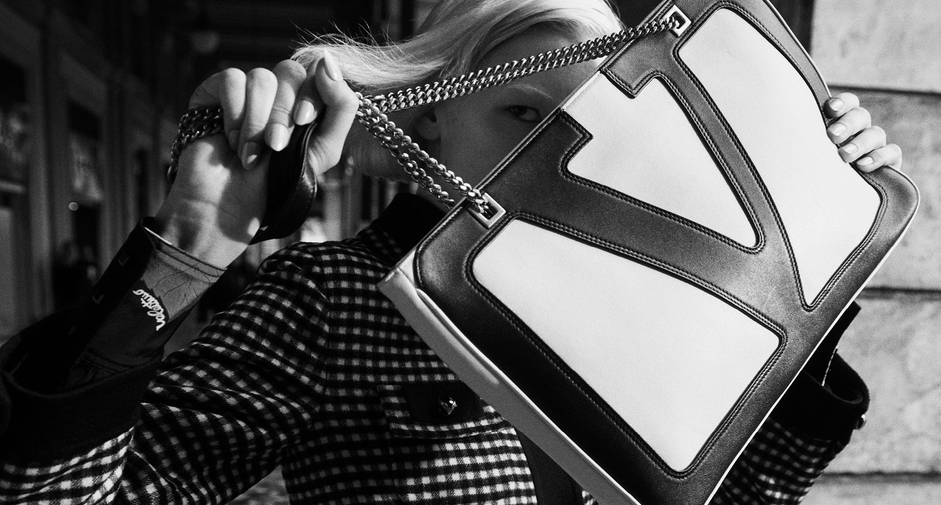 VALENTINO GARAVANI HERO