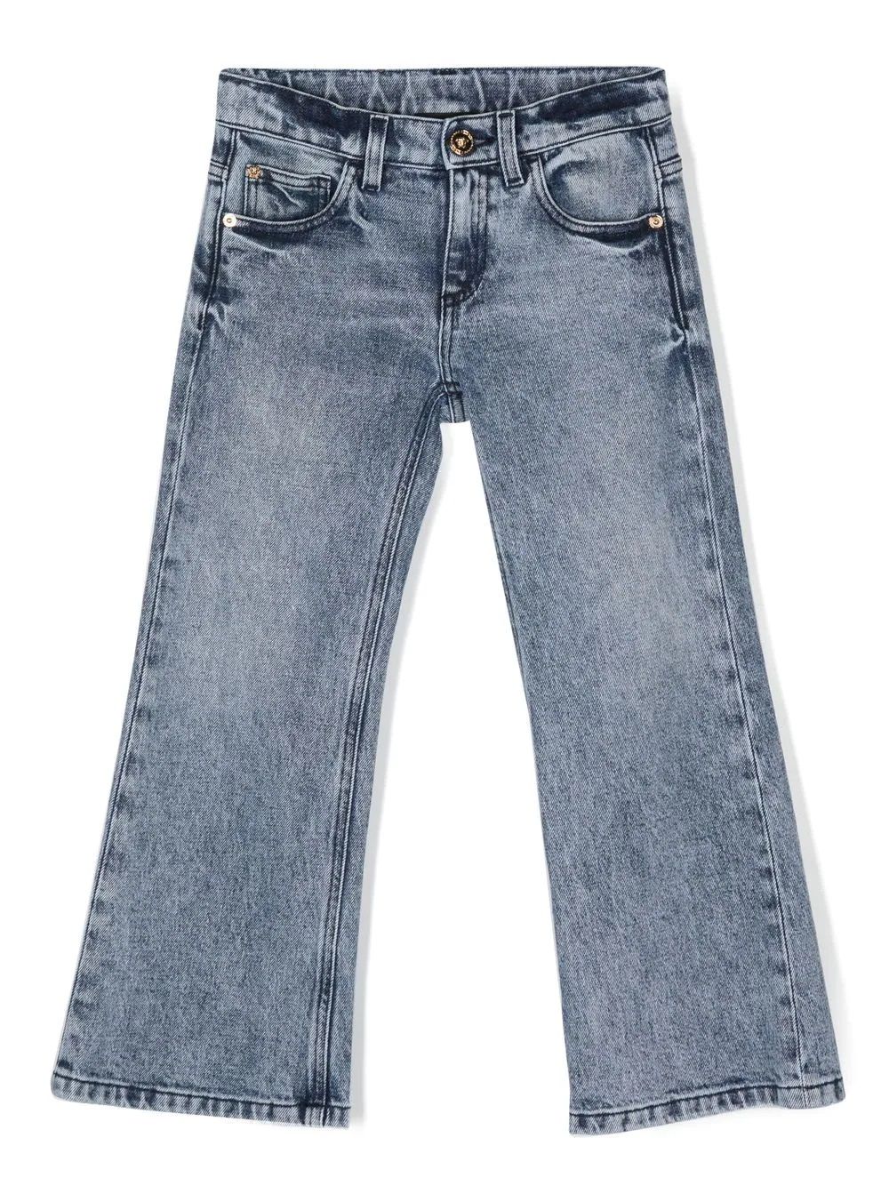 Pantaloni in denim Versace Kids Pantaloni denim Versace Kids alla moda - blu chiaro, gamba dritta - Perfetti per il guardaroba delle ragazze!