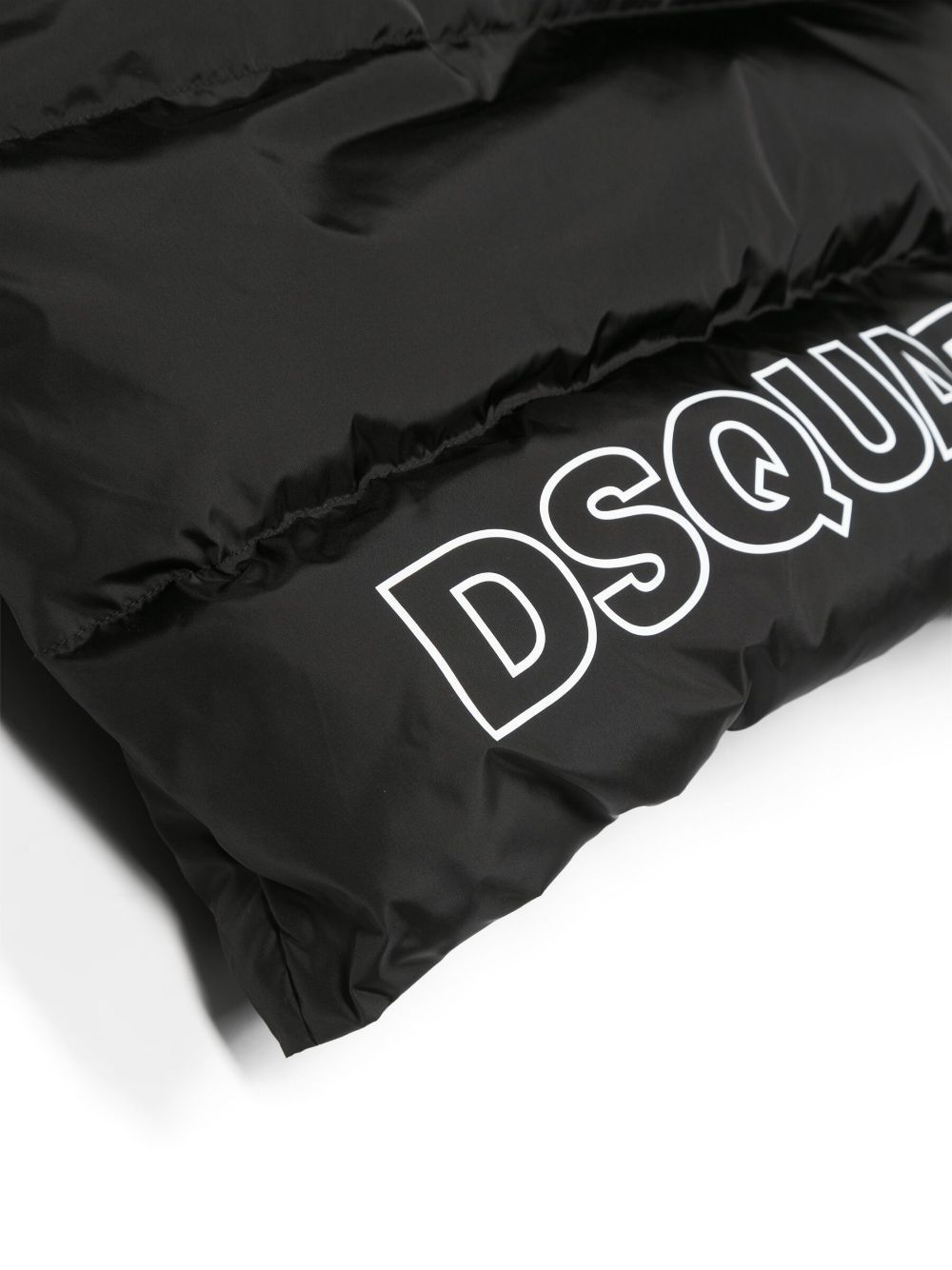 Gilet da bambina DSQUARED KIDS Acquista il gilet da bambina DSQUARED KIDS per il tuo piccolo. Abbigliamento di qualità per bambini.