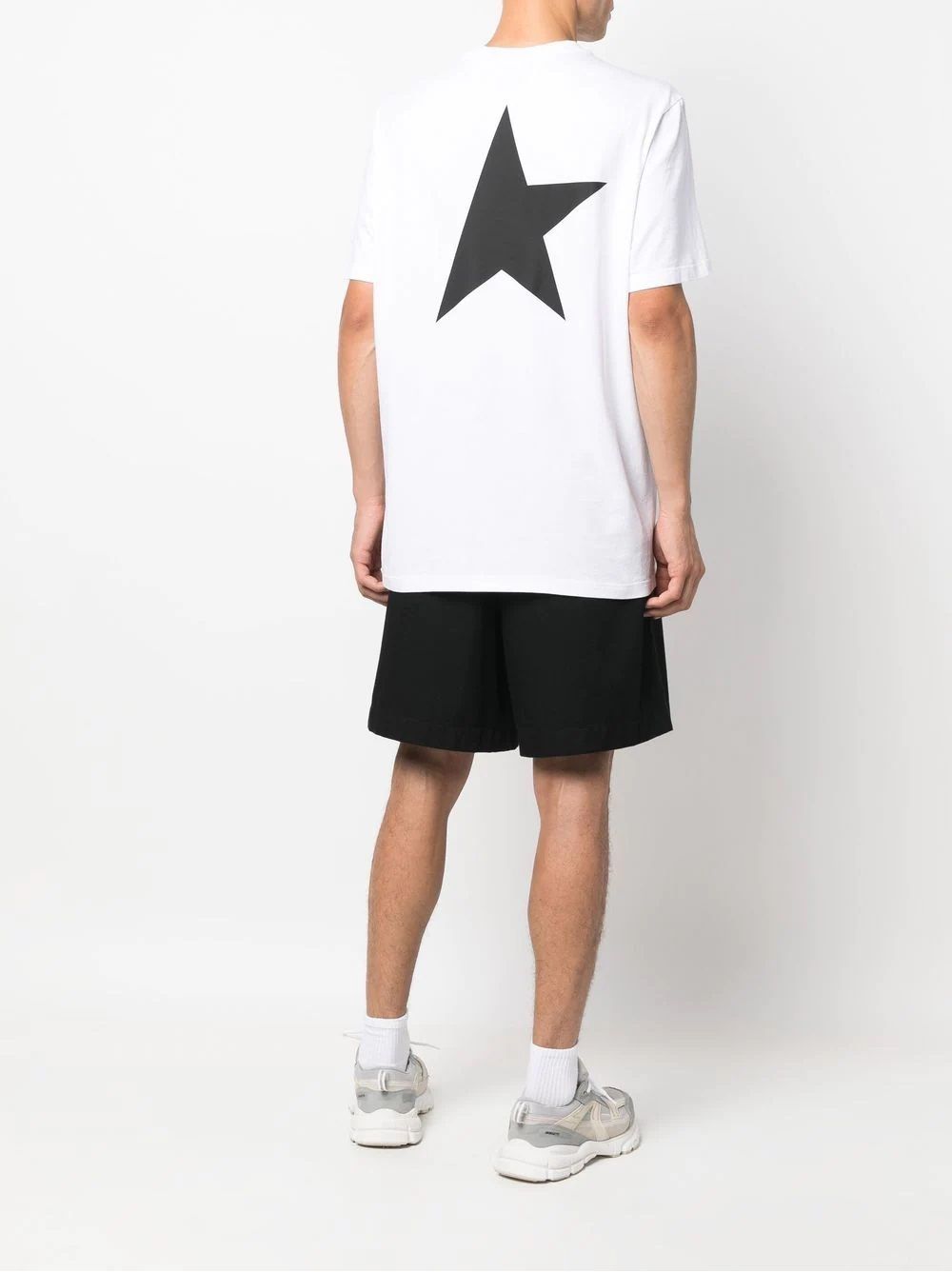 Men's Golden Goose DB T-Shirt Men's Golden Goose DB T-Shirt. Premium quality, classic style. Perfect for any occasion.
