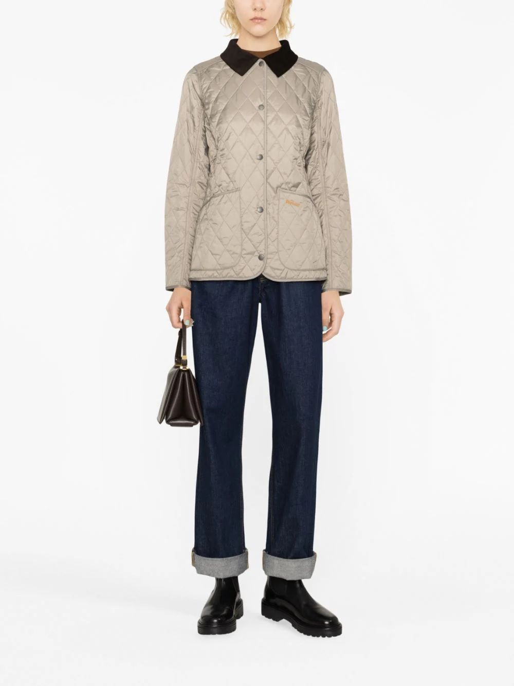 BARBOUR ANNANDALE Down Jacket for Women Stay warm in style with this BARBOUR down jacket for women. Made with 100% polyamide, perfect for the colder months. From the CARRY OVER season.