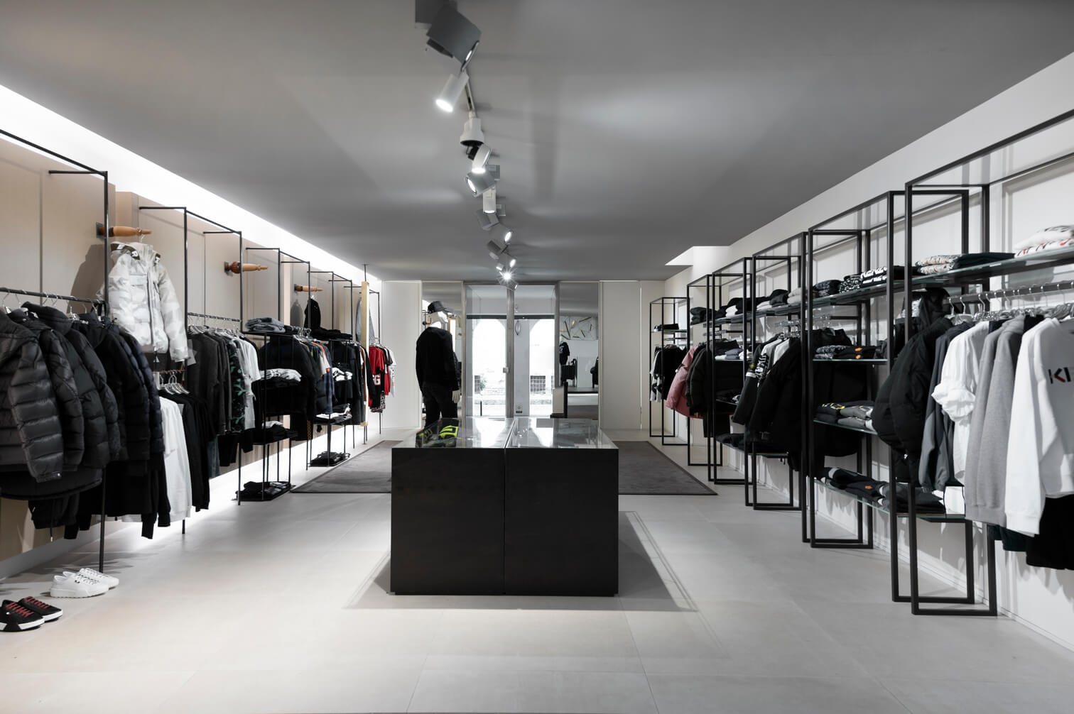 Golf Club Boutique | Image 5056