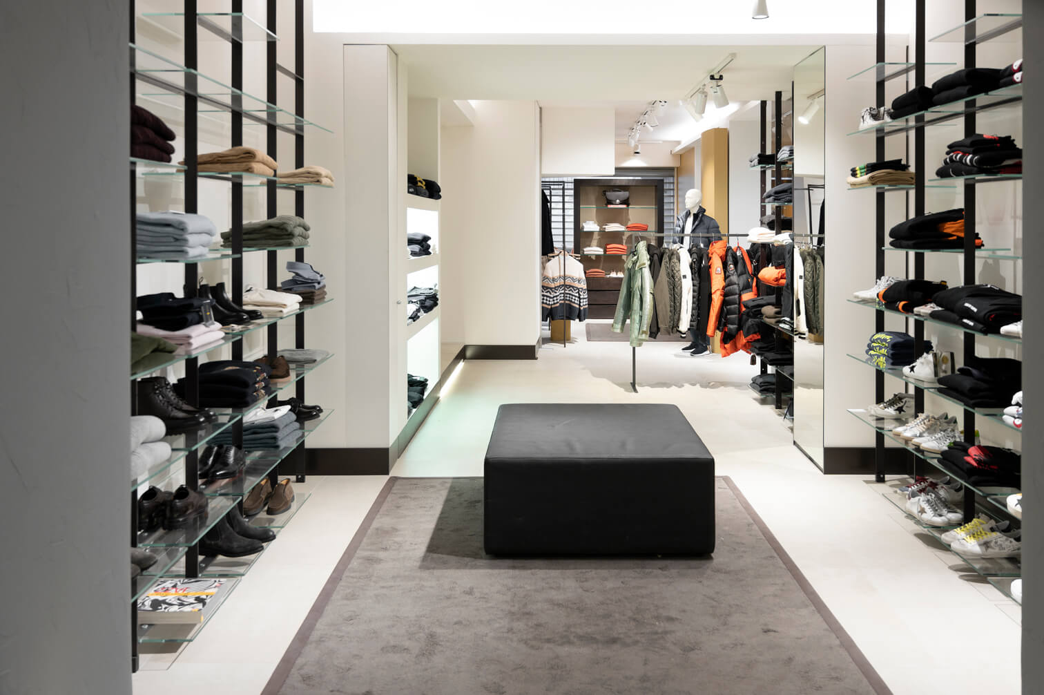 Golf Club Boutique | Image 5055