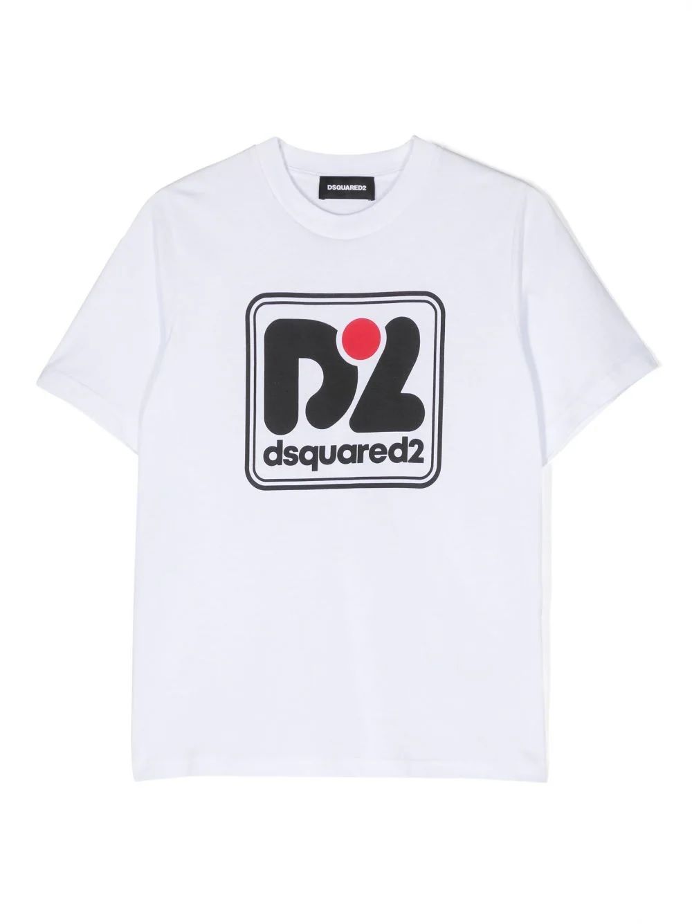 Kids' DSquared T-Shirt Cool slouch fit t-shirt for boys by DSquared Kids. Trendy style for every occasion.