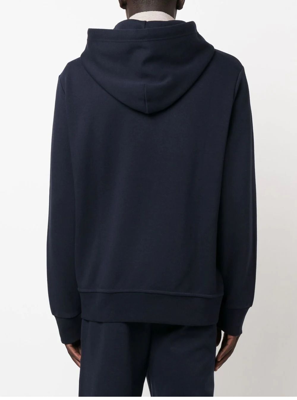 Men's Ralph Lauren Sweatshirt Look sharp in this stylish Ralph Lauren long sleeve sweatshirt for men.