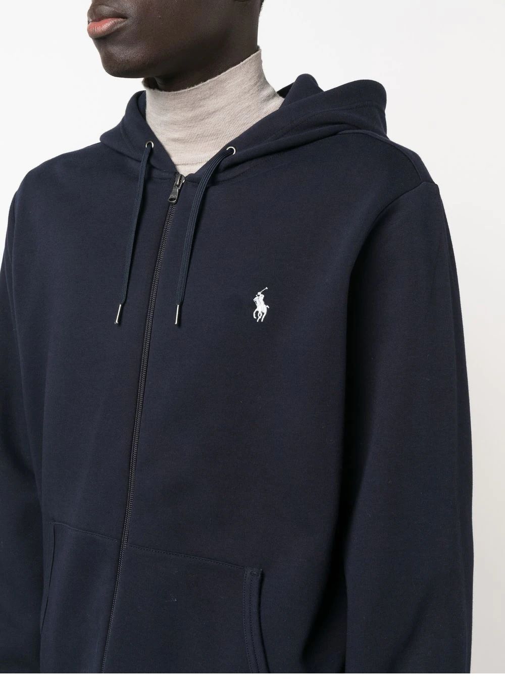 Men's Ralph Lauren Sweatshirt Look sharp in this stylish Ralph Lauren long sleeve sweatshirt for men.