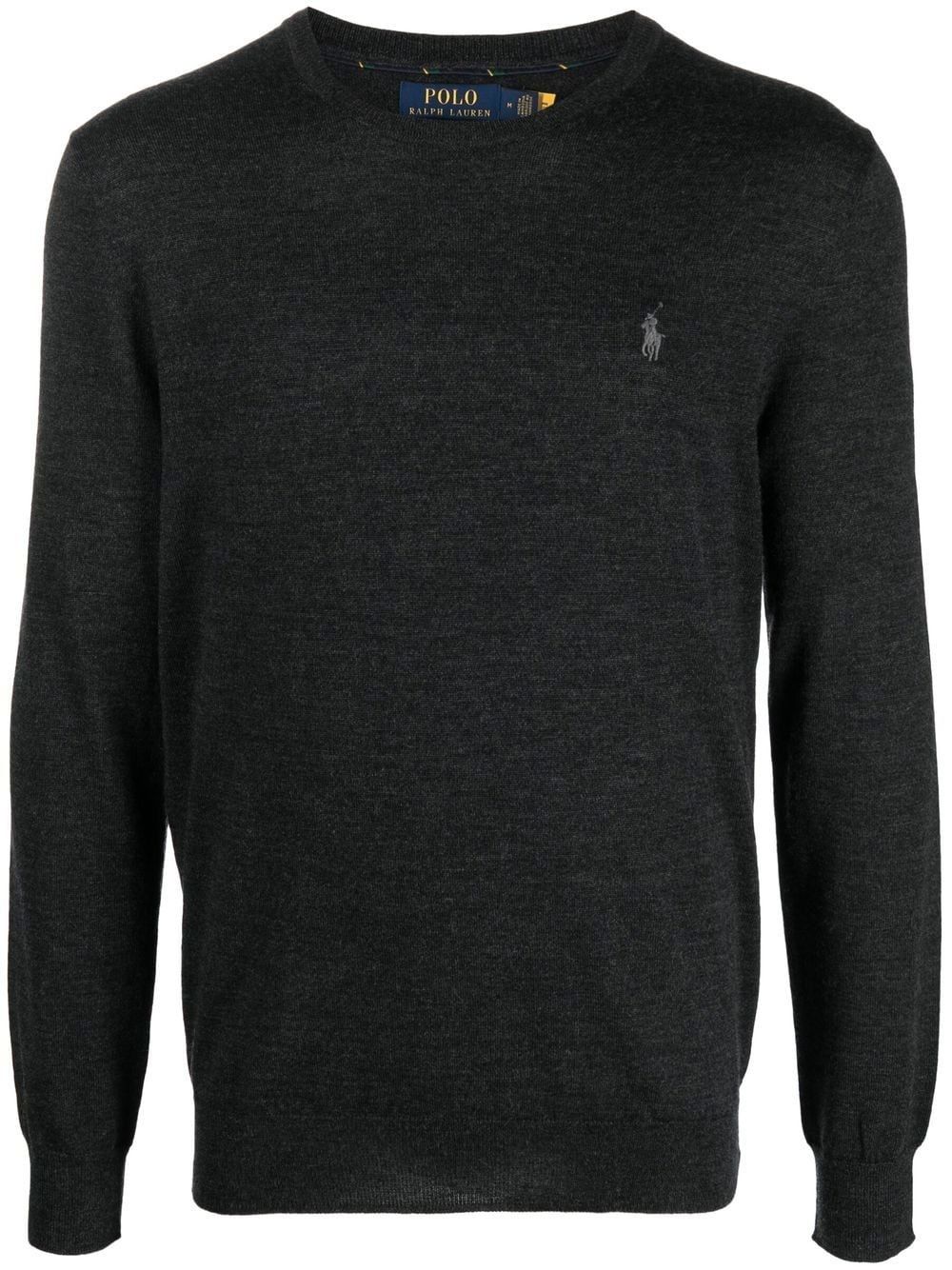 Ralph Lauren Men's Knit Pullover Stay stylish and warm with this Ralph Lauren knit pullover for men. Long sleeves add a classic touch. Perfect for any occasion.