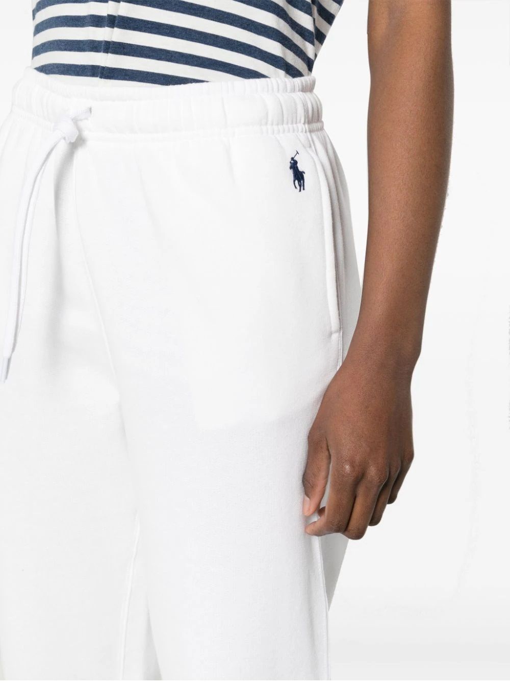 Ralph Lauren Women's pants Stylish and comfortable athletic ankle pants for women by a renowned brand. Made with 83% cotton and 17% polyester for the perfect fit. From the CARRY OVER season.