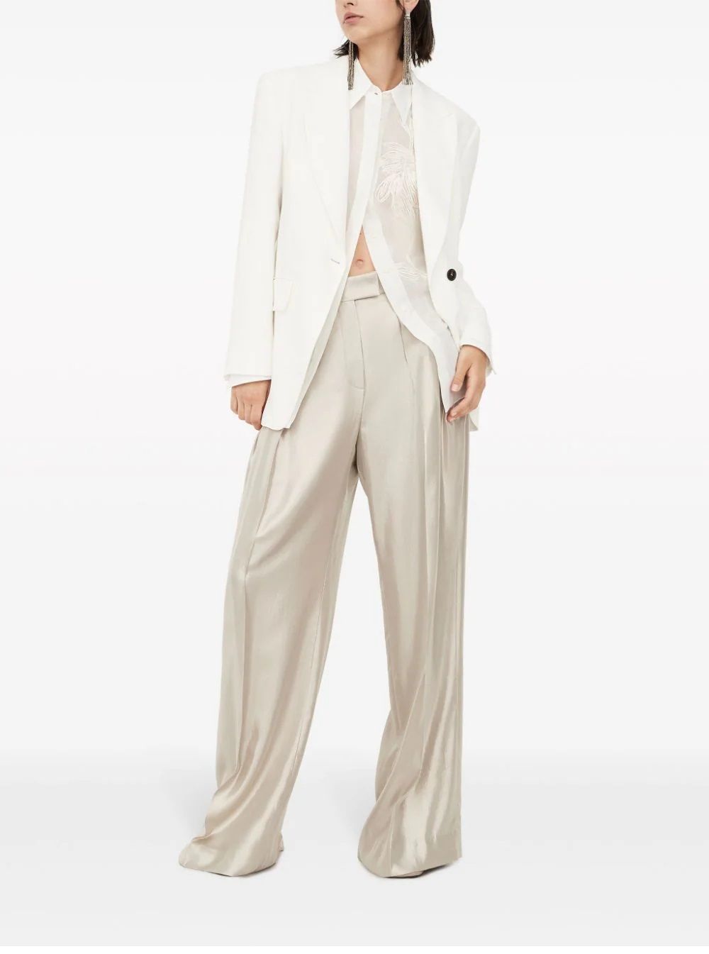 BRUNELLO CUCINELLI pants for woman Effortlessly chic pants from luxury brand's SS24 collection. Made with 89%VI and 11%PA for a stylish and comfortable fit. Perfect for the modern woman.