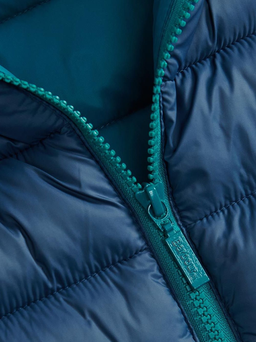 BARBOUR KIDS GILET DA BAMBINO  Elegante Gilet per Ragazzi per la Stagione SS24 - Da Barbour Kids