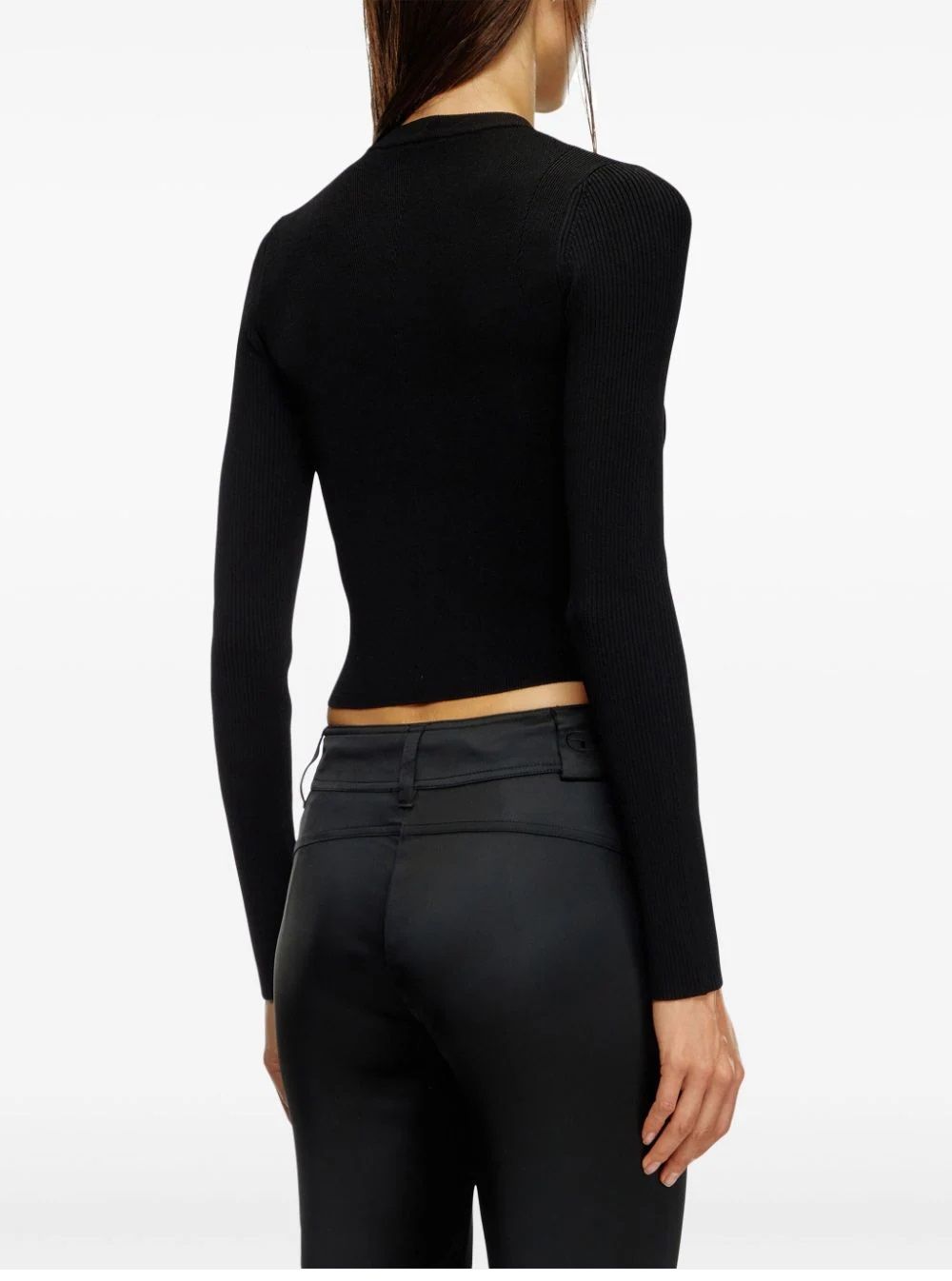 DIESEL Knitwear for Women Stay stylish and warm with this Diesel knitwear for women. Made from 83%VI and 17%PL, it's perfect for the FW24 season. Shop now!