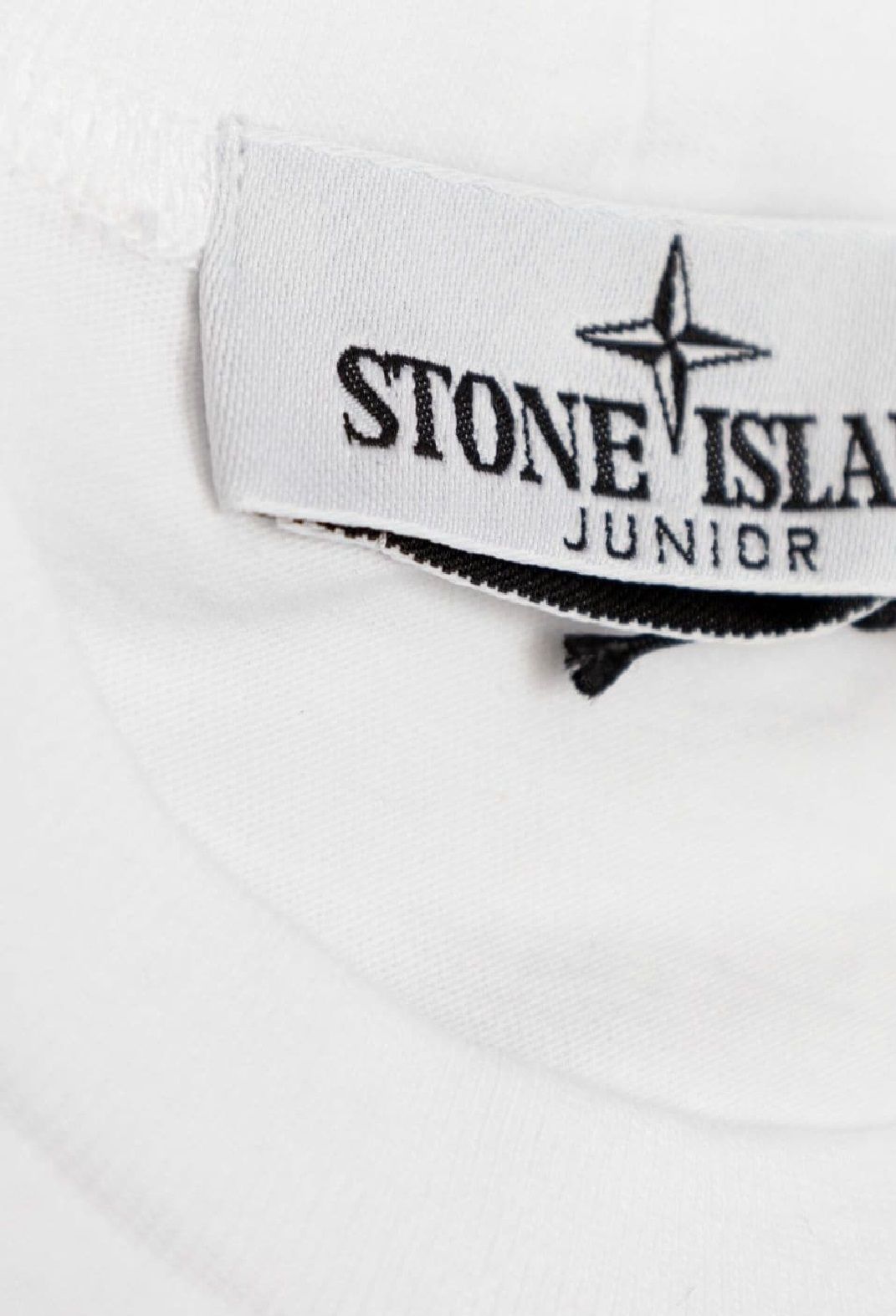 Stone Island Kids T-Shirt Premium 100% cotton t-shirt from Stone Island Kids' FW24 collection. Perfect for stylish boys.