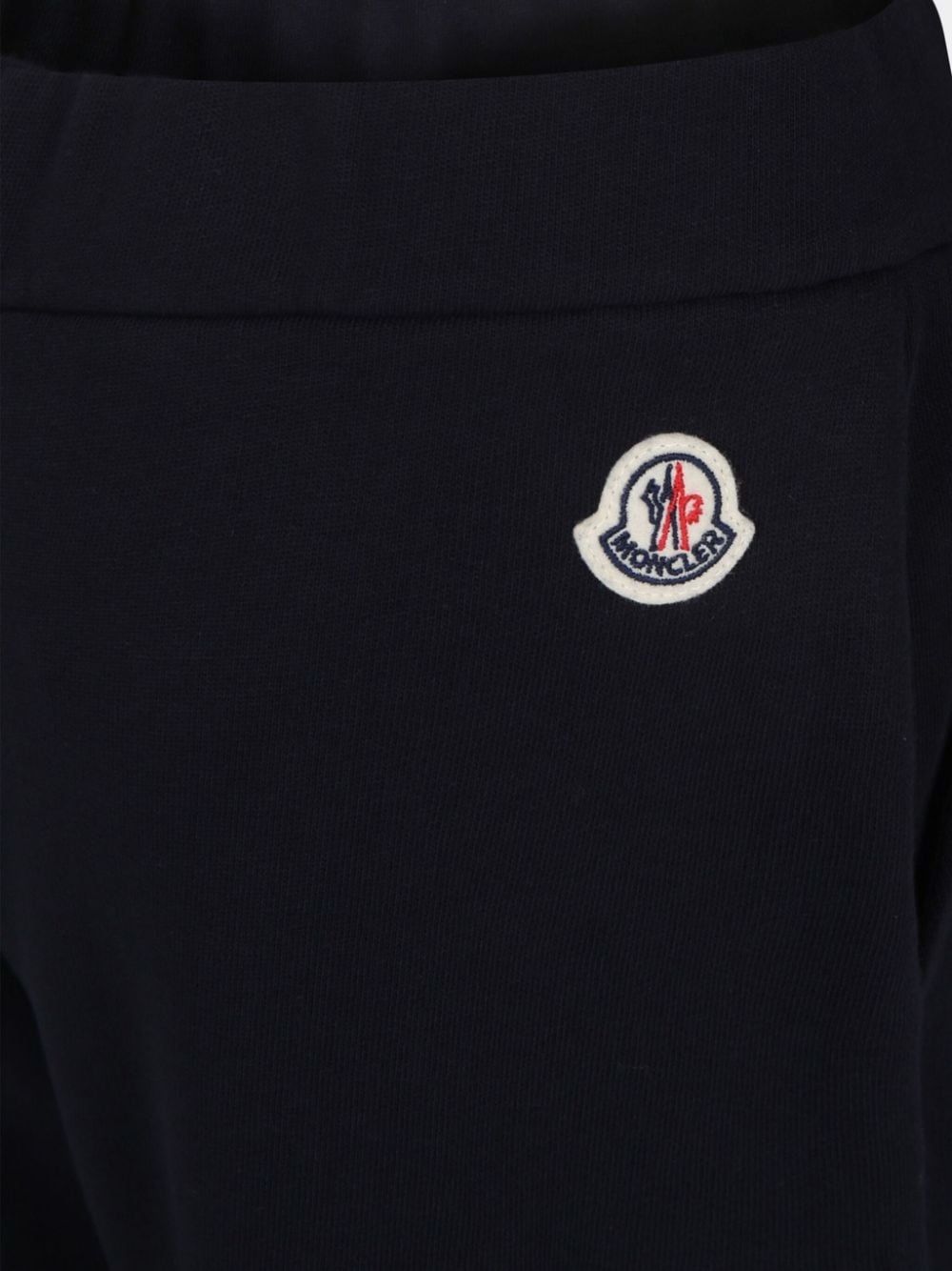 Moncler Kids Cotton pants Stay cozy and stylish with Moncler Kids FW24 Cotton Sweat Bottoms. Made with 100% cotton for ultimate comfort. Perfect for any season.
